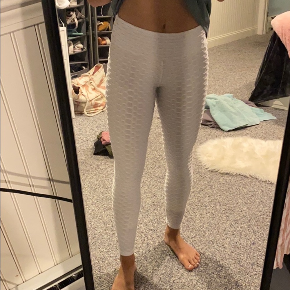 white leggings